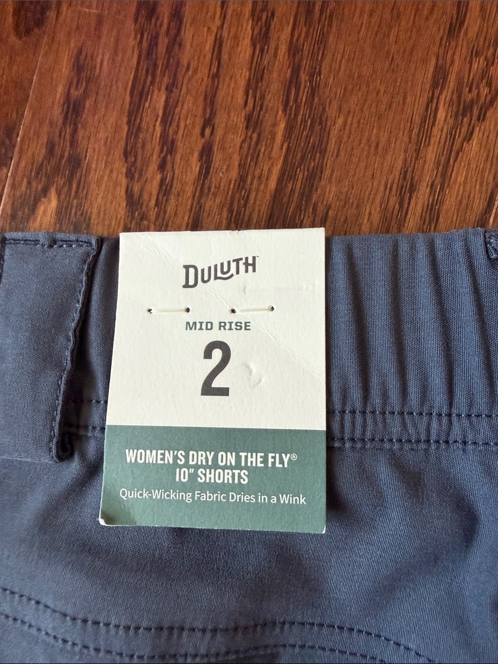 Duluth Trading Co women's Dry On The Fly 10" - Picture 5 of 8